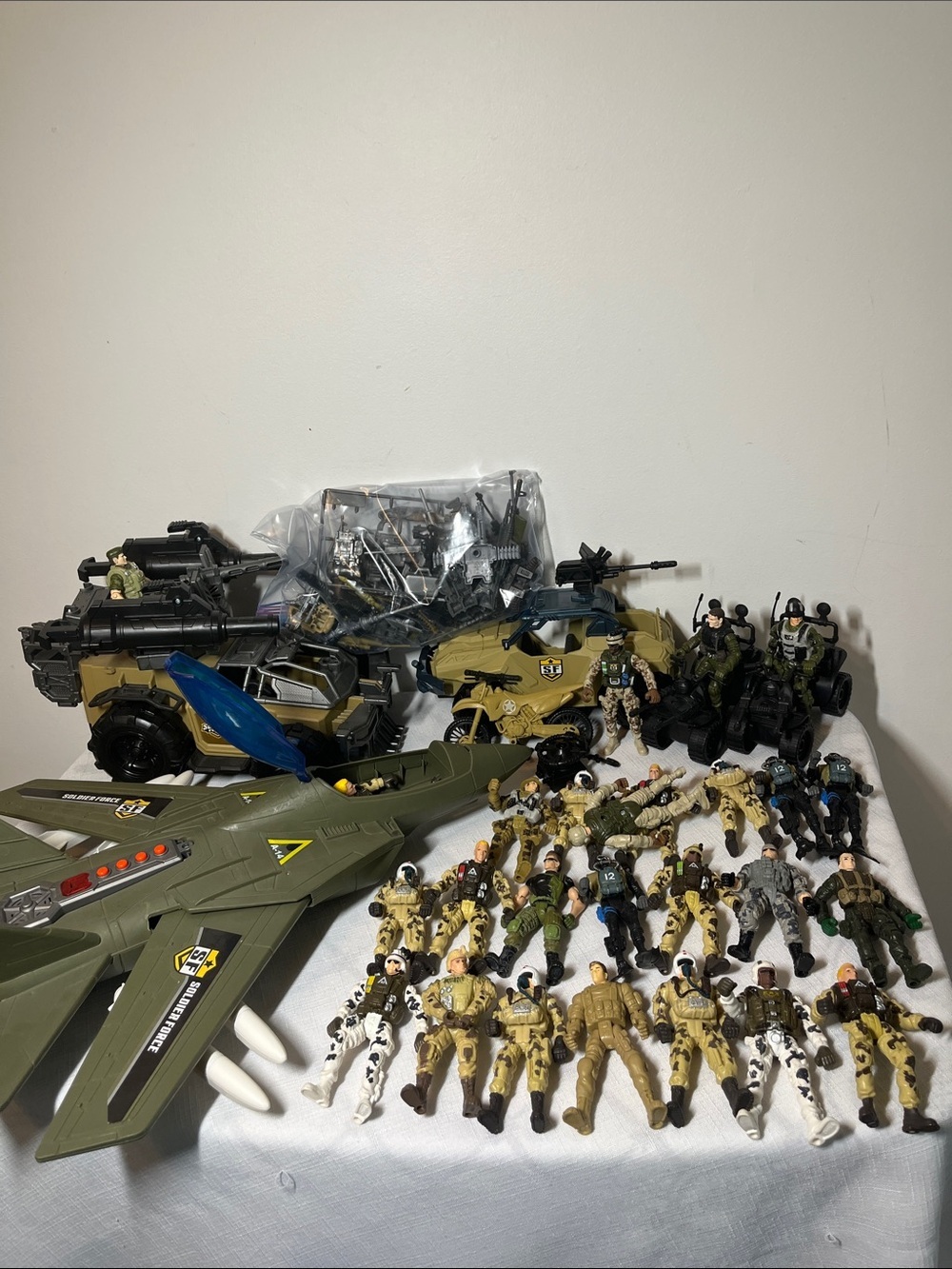 Soldier Force Military Action Figure Lot 
Jet Truck ATV Motorcycle Accessories